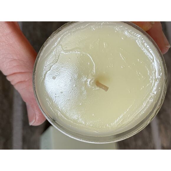 Prada Candle Infusion D’Iris Bougie Parfumee Iris Scent 1.6 oz / 45 grams NIB - Picture 8 of 10